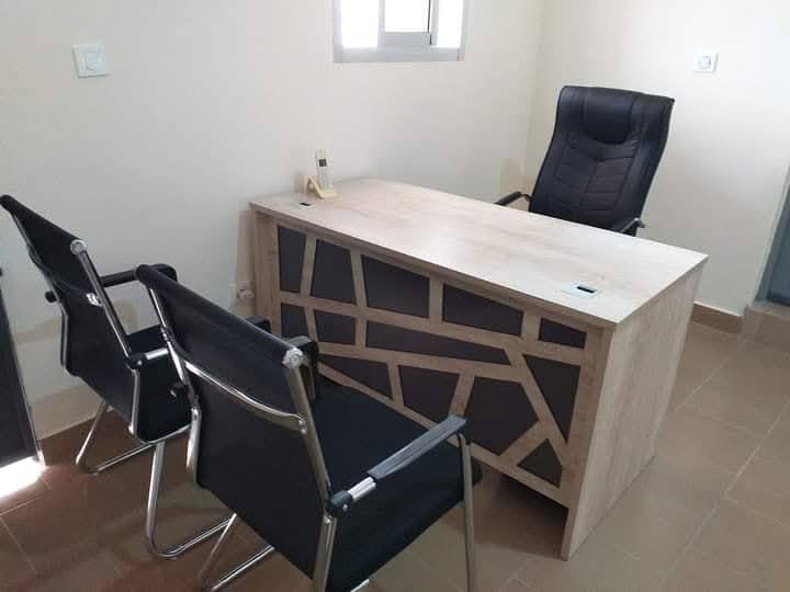 BUREAU MEUBLE